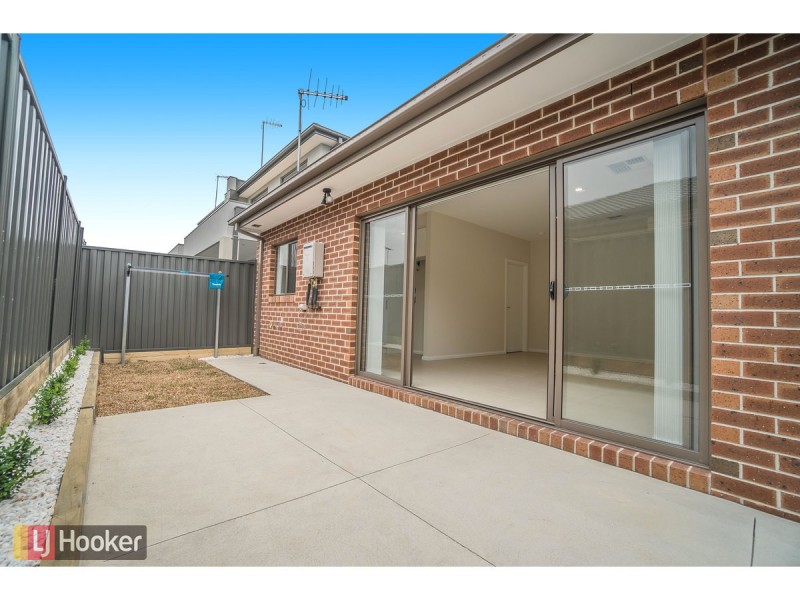 42 Fortitude Drive, Craigieburn VIC 3064