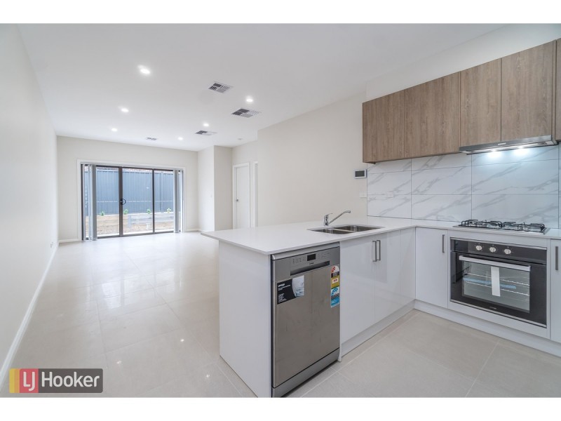 54 Fortitude Drive, Craigieburn VIC 3064