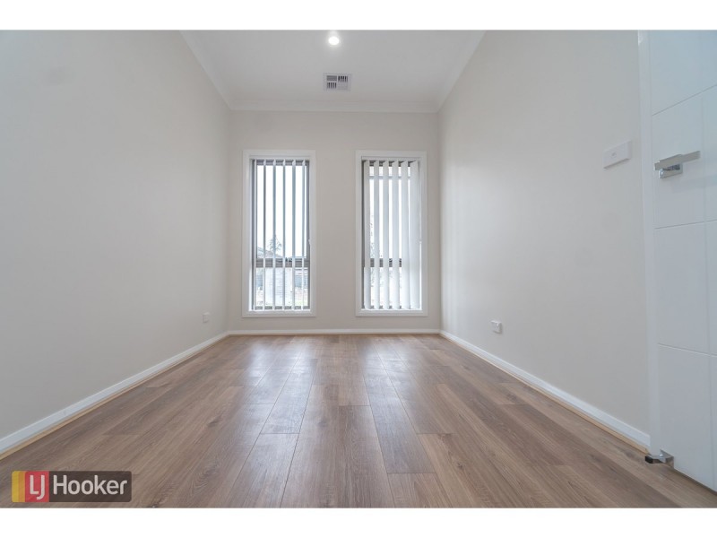 54 Fortitude Drive, Craigieburn VIC 3064