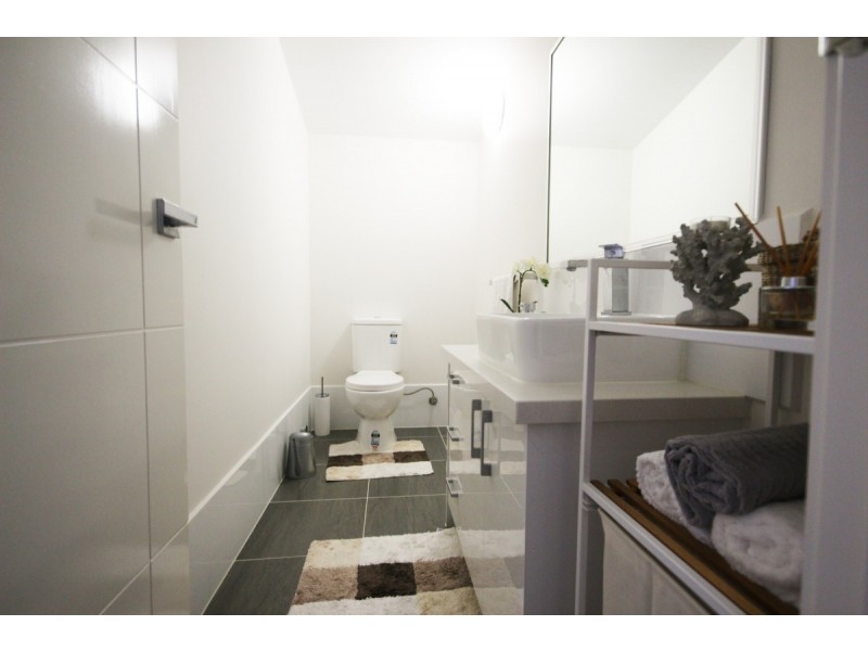 9 Boort Street, Dallas VIC 3047