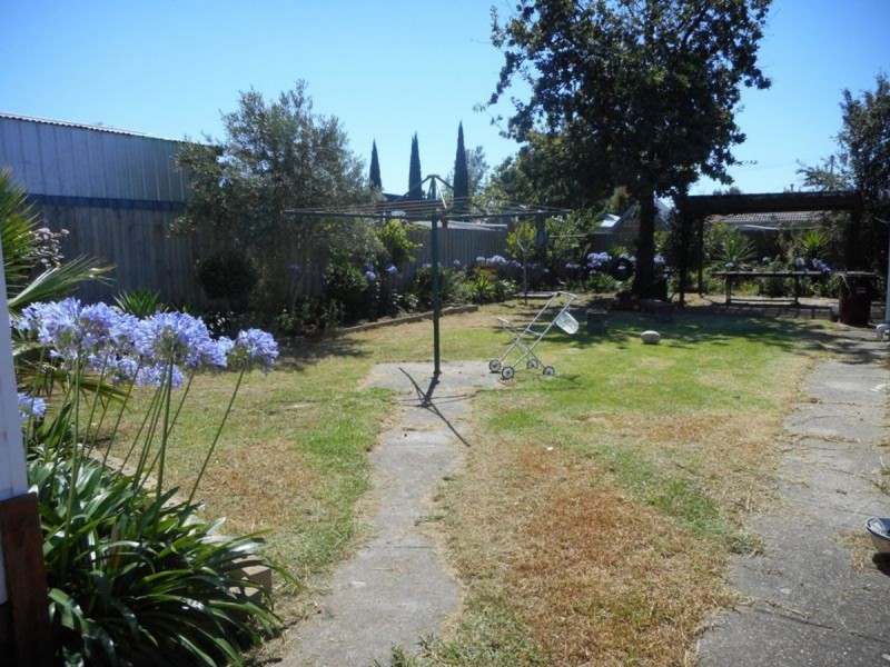 2 Valley Court, Craigieburn VIC 3064