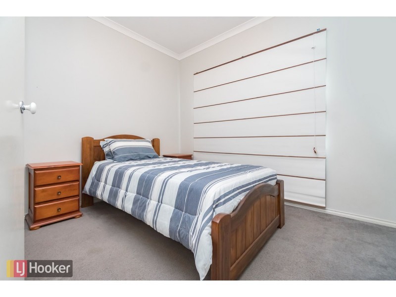 23 Gainsborough Drive, Craigieburn VIC 3064