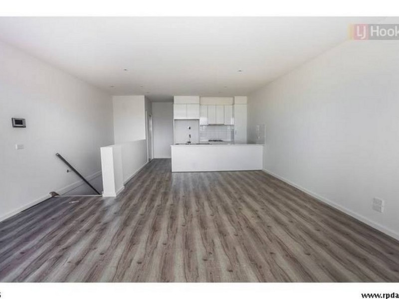 42 Furlong Street, Craigieburn VIC 3064