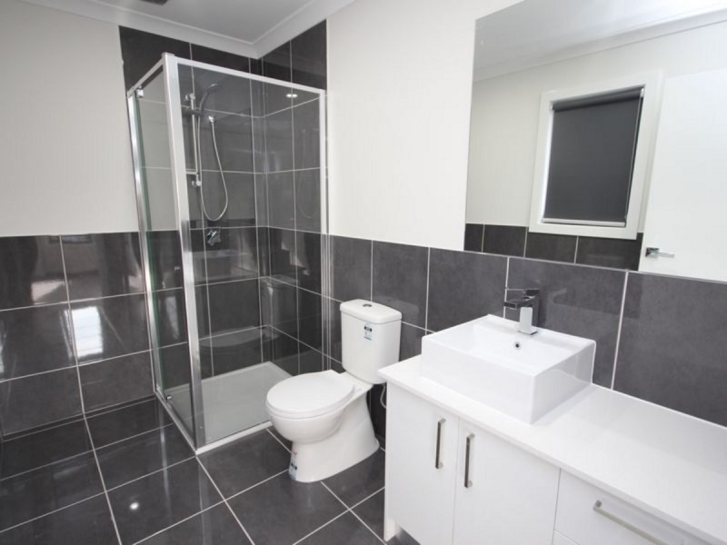 23 Plumbago Street, Craigieburn VIC 3064