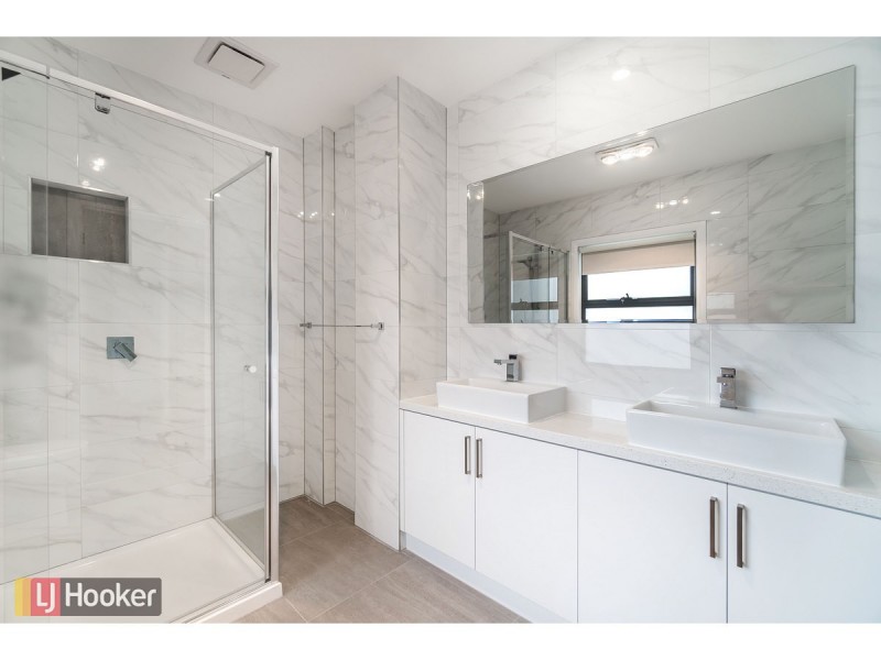 40A Fortitude Drive, Craigieburn VIC 3064