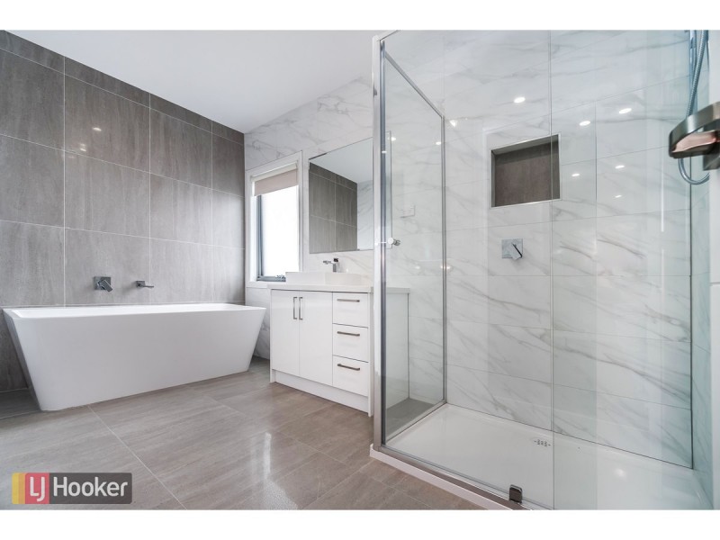 40A Fortitude Drive, Craigieburn VIC 3064