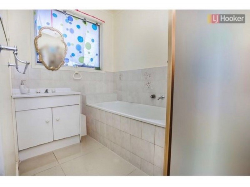 1 Rokeby Crescent, Craigieburn VIC 3064