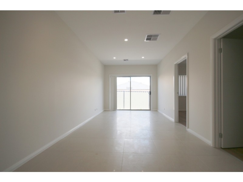 41 Fortitude Drive, Craigieburn VIC 3064