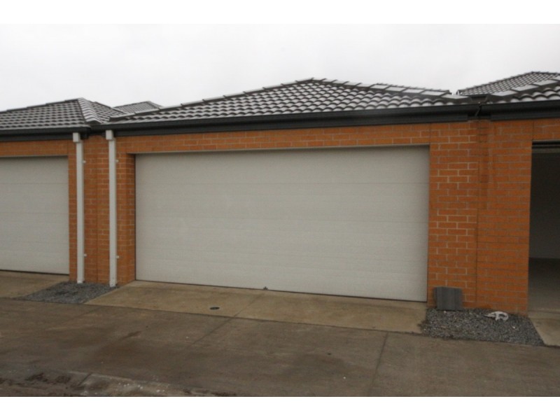 26 Parkforest Walk, Craigieburn VIC 3064