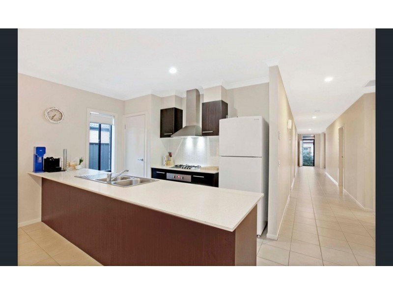 22 Barnell Street, Craigieburn VIC 3064