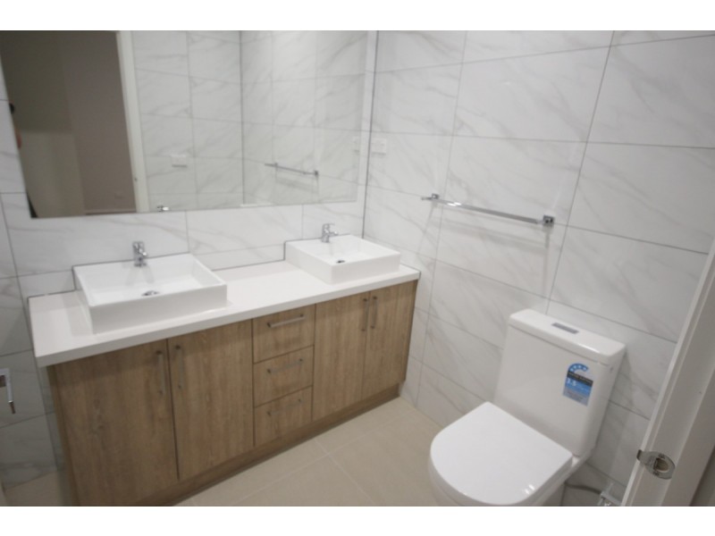 35 Fortitude Drive, Craigieburn VIC 3064