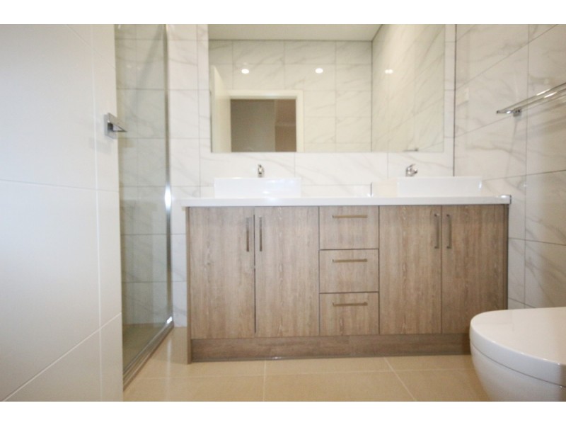 35 Fortitude Drive, Craigieburn VIC 3064