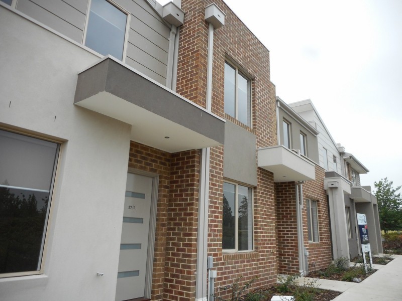 16/1-11 Hyde Park Avenue, Craigieburn VIC 3064