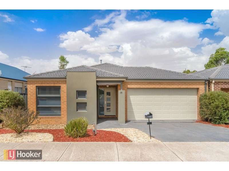 38 Domain Way, Craigieburn VIC 3064