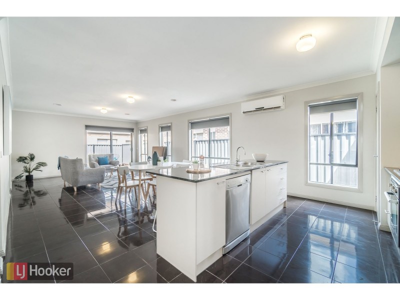 38 Domain Way, Craigieburn VIC 3064