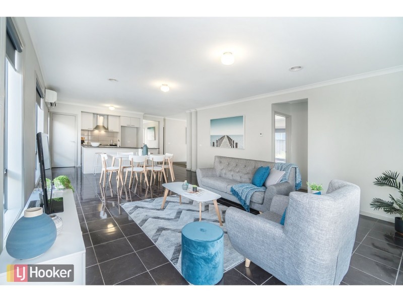 38 Domain Way, Craigieburn VIC 3064