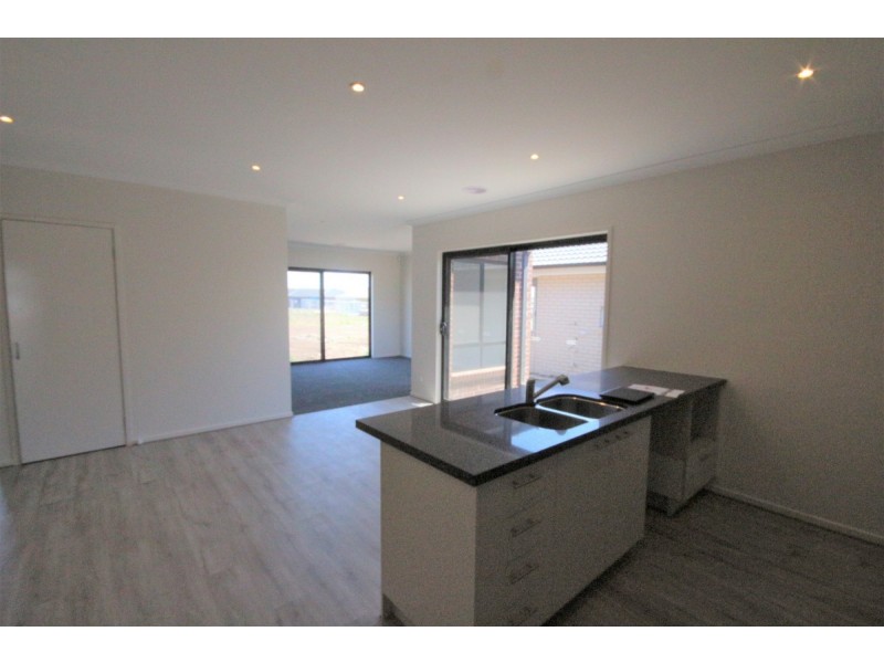 20 Fadaro Street, Kalkallo VIC 3064
