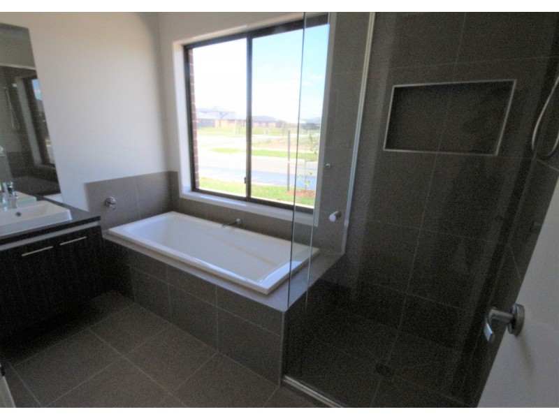 20 Fadaro Street, Kalkallo VIC 3064
