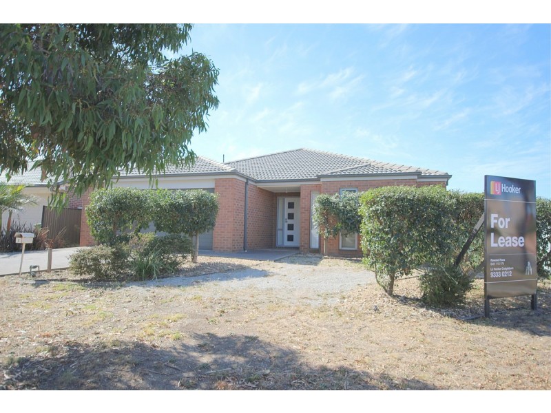 2 Korab Place, Roxburgh Park VIC 3064