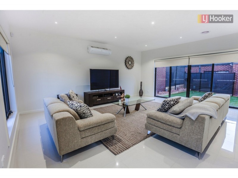 29 Calm Avenue, Craigieburn VIC 3064