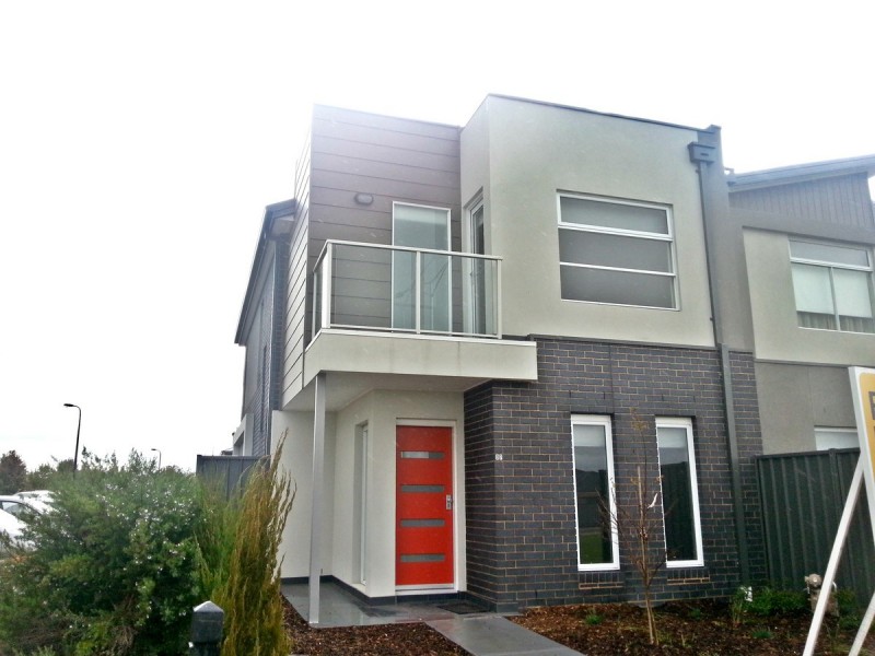 37 Kirkstead Grove, Craigieburn VIC 3064