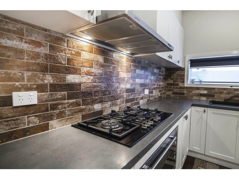 14 Rouge Way, Craigieburn VIC 3064