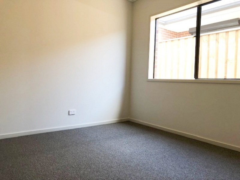 14 Harslett Street, Kalkallo VIC 3064