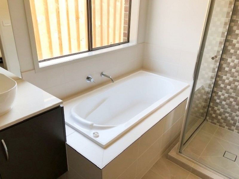 14 Harslett Street, Kalkallo VIC 3064