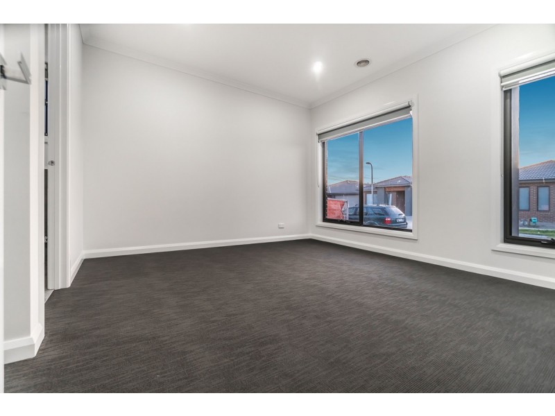 14 Booyong Street, Craigieburn VIC 3064