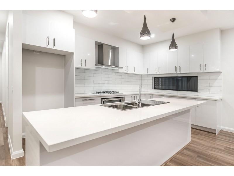 14 Booyong Street, Craigieburn VIC 3064