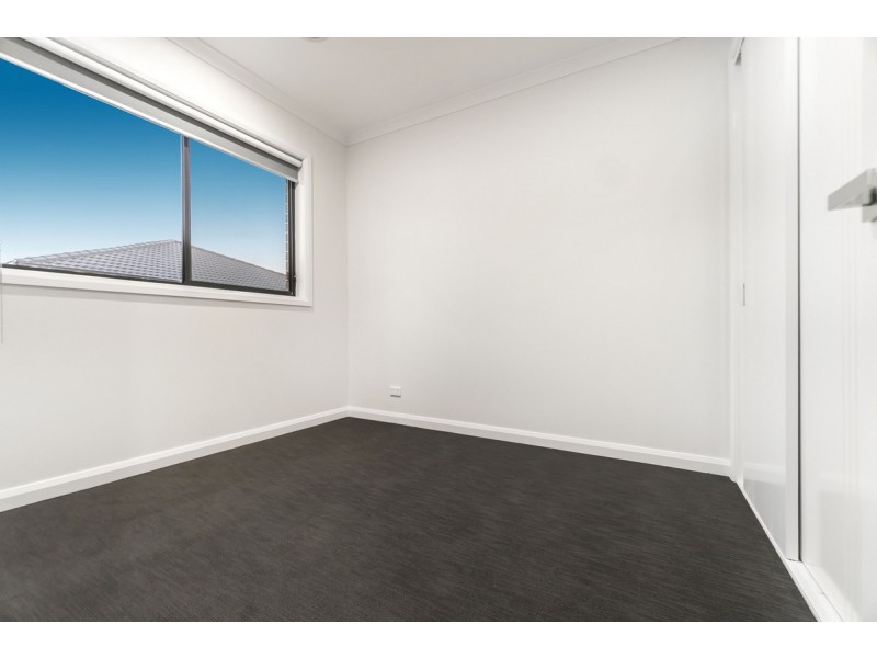 14 Booyong Street, Craigieburn VIC 3064