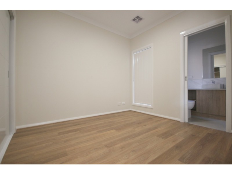 45 Fortitude Drive, Craigieburn VIC 3064