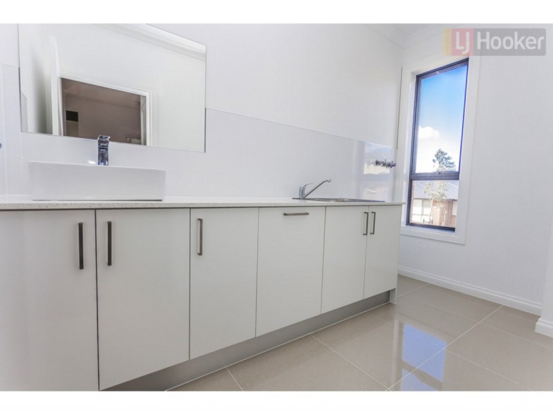 14 Gift Road, Craigieburn VIC 3064
