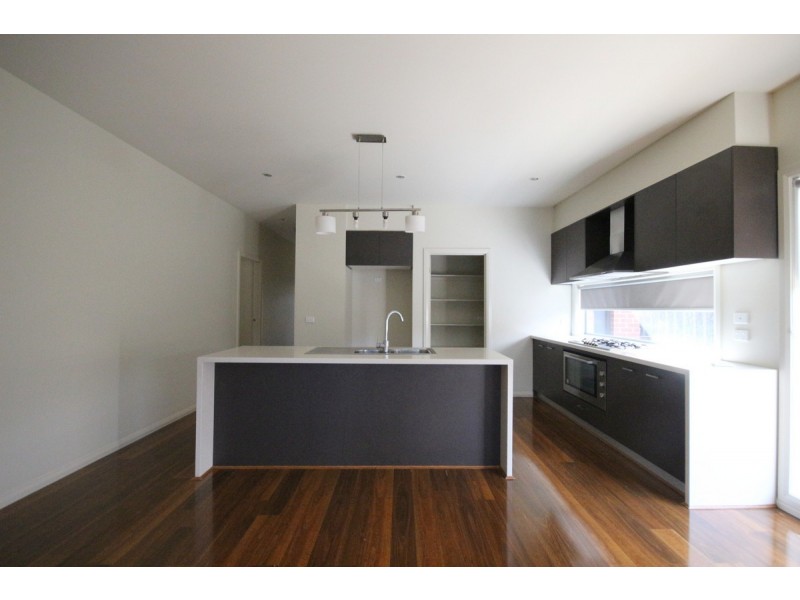 23 Baronial Way, Craigieburn VIC 3064