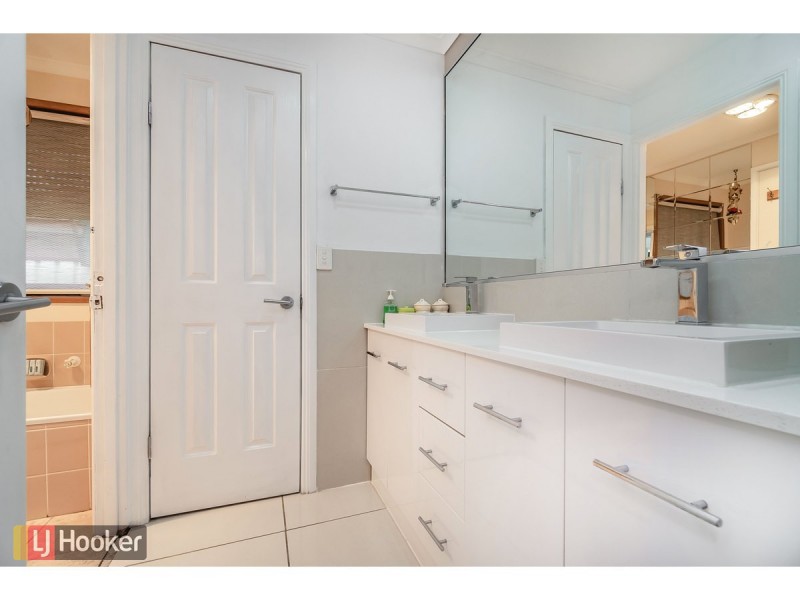 5 Nash Court, Meadow Heights VIC 3048