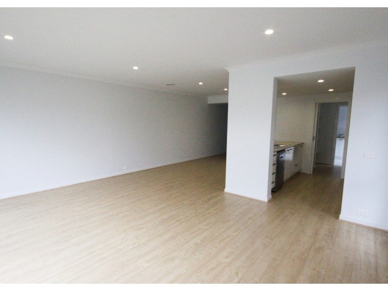 12 Merlin Street, Craigieburn VIC 3064