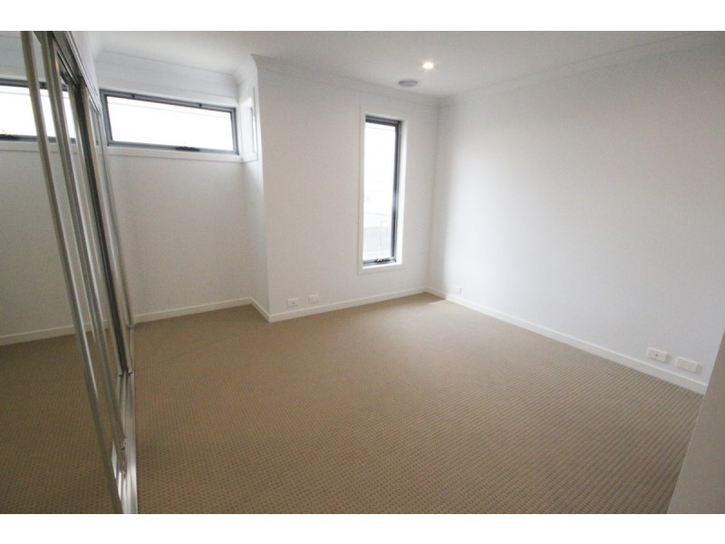 12 Merlin Street, Craigieburn VIC 3064