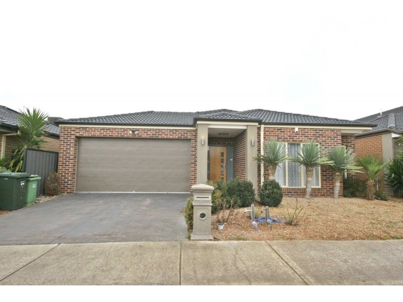 37 Brickwood Circuit, Craigieburn VIC 3064