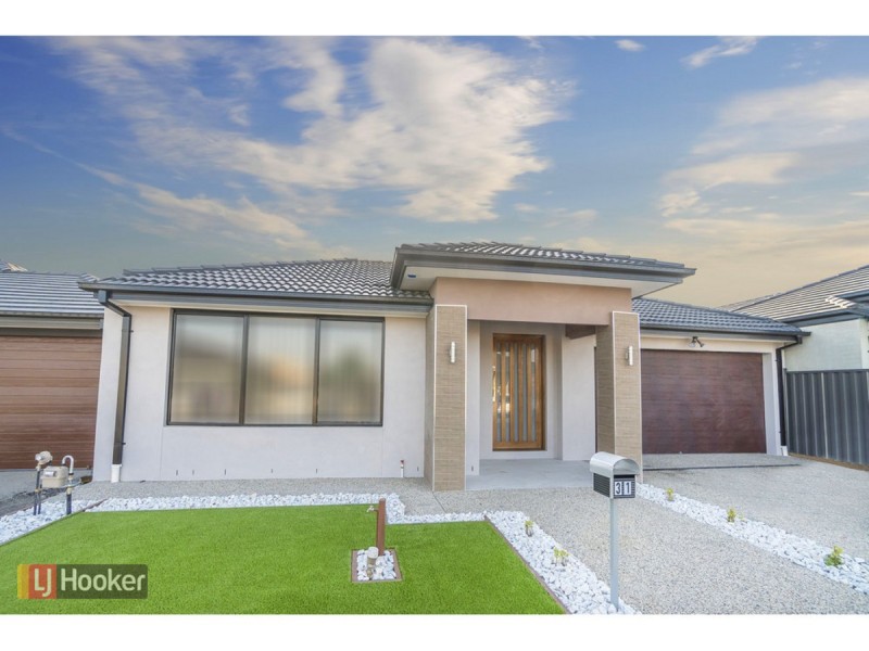 31 Quarter Street, Roxburgh Park VIC 3064