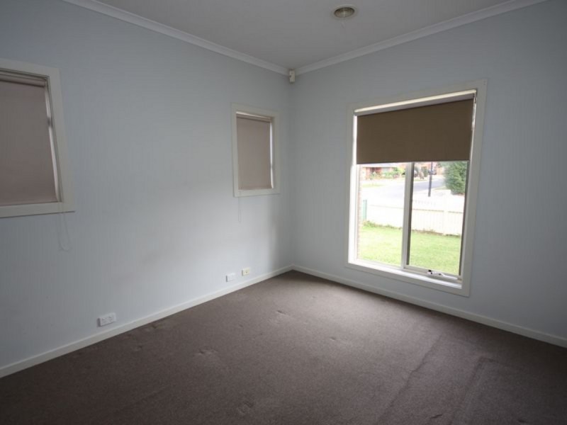 37 Hurlingham Way, Craigieburn VIC 3064