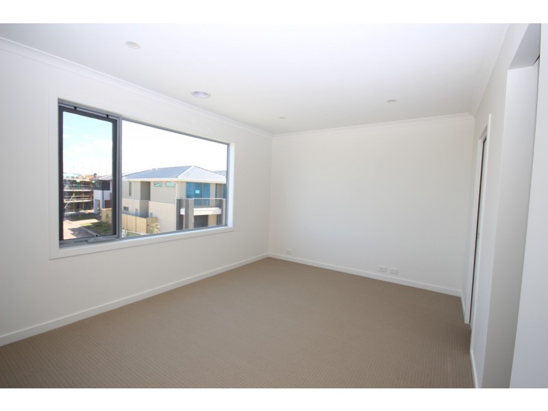 54 Bayano Way, Craigieburn VIC 3064