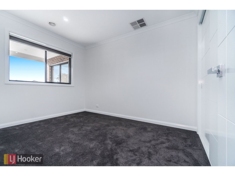 21 Hues Street, Craigieburn VIC 3064