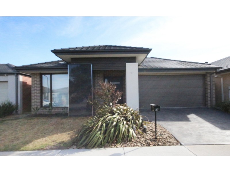 27 Bluebell Drive, Craigieburn VIC 3064