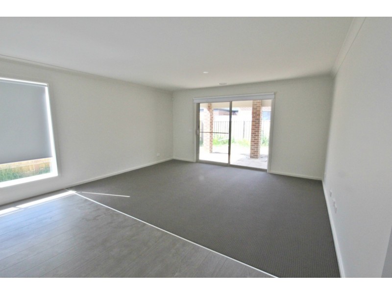 92 Balmain Road, Mickleham VIC 3064