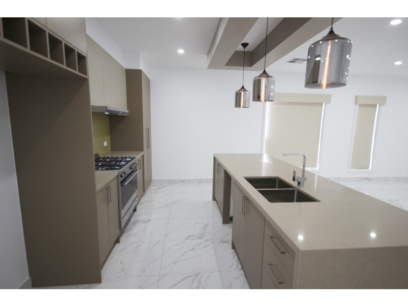 5 Dorcas Road, Mickleham VIC 3064