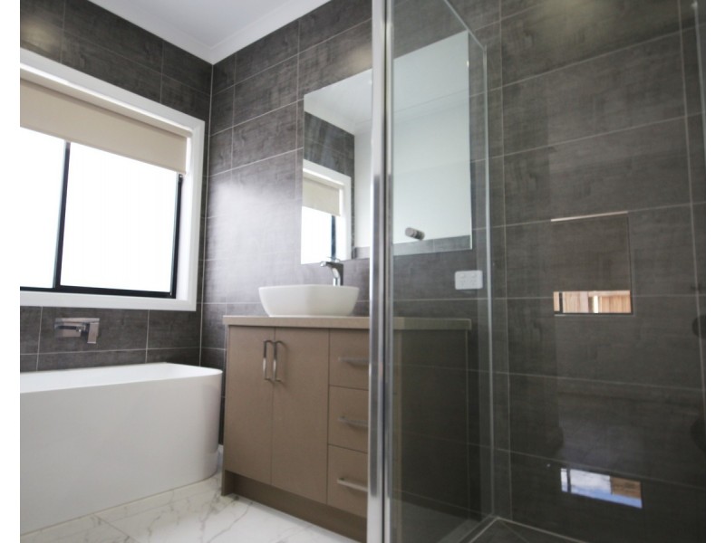 5 Dorcas Road, Mickleham VIC 3064