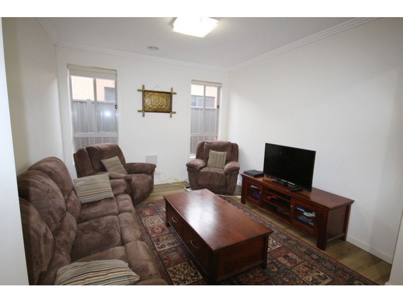 3 Lush Drive, Craigieburn VIC 3064