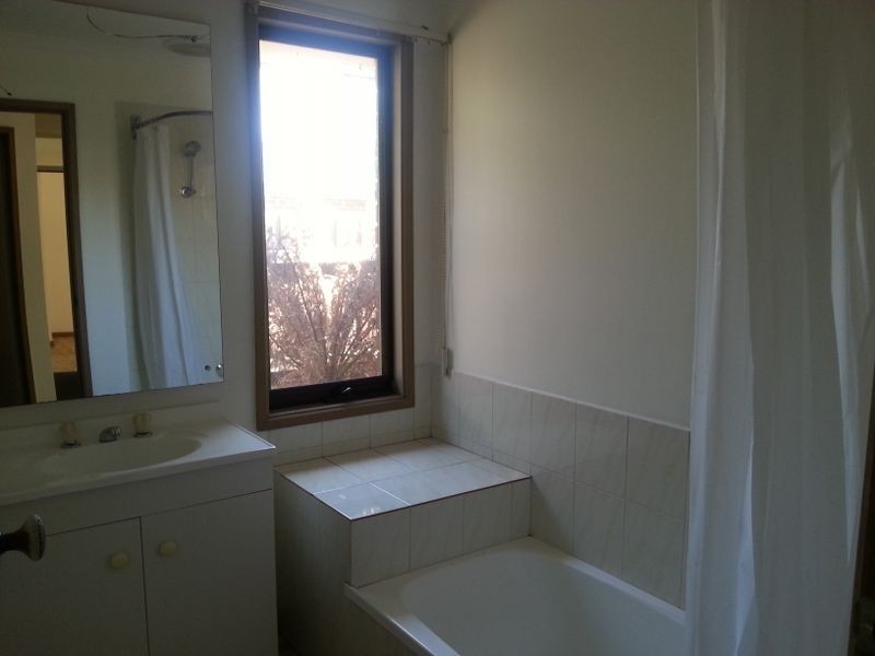 7 Crawley Court, Craigieburn VIC 3064