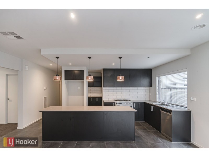 11 Merrica Court, Craigieburn VIC 3064