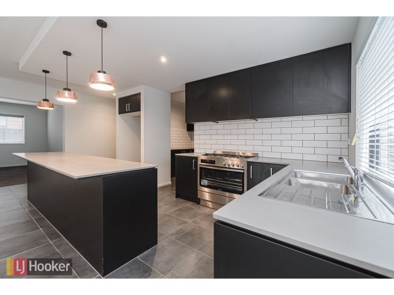 11 Merrica Court, Craigieburn VIC 3064